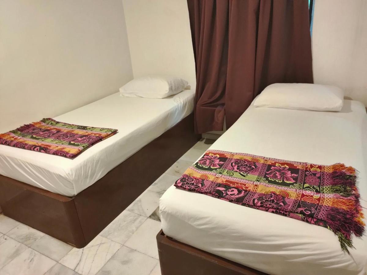 Hotel Mz Official Account 2*